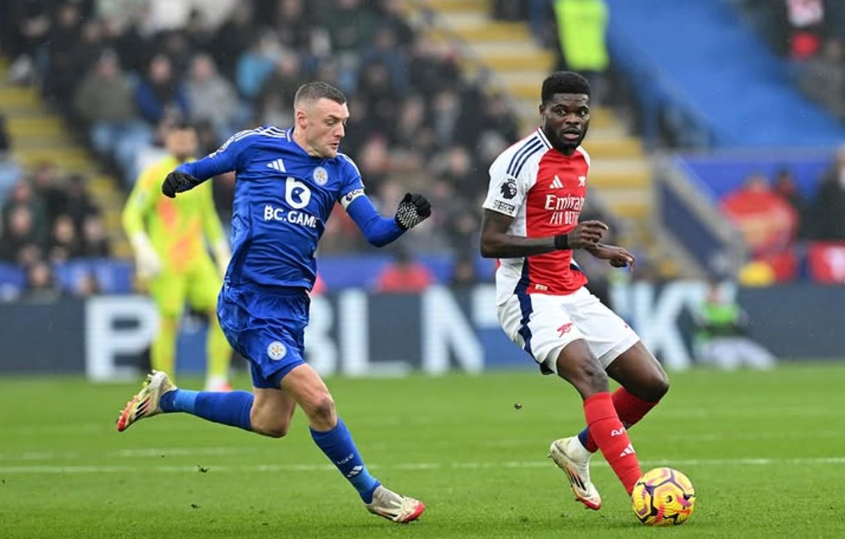 热门球员的精彩表现,带领球队走向胜利的简单介绍 热门球员的精彩表现,带领球队走向胜利的简单介绍